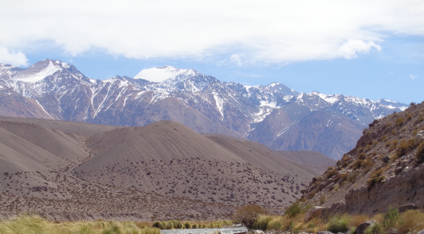 Paisaje de montaña incluido en la presentación de Aurandes.